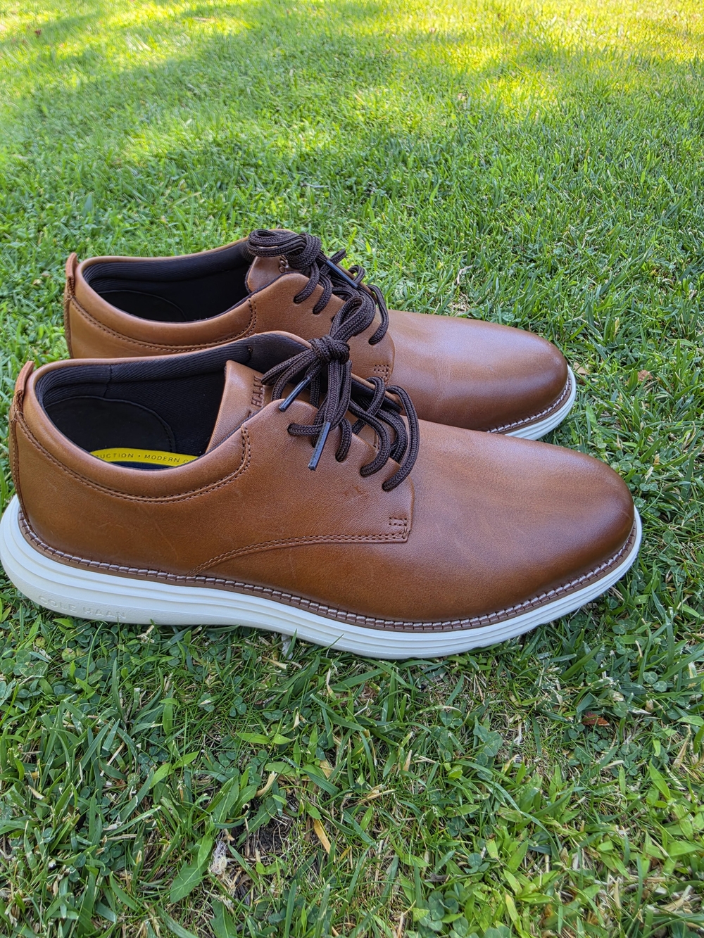 New - Cole Haan Men's Tan Leather Derby with White Sole